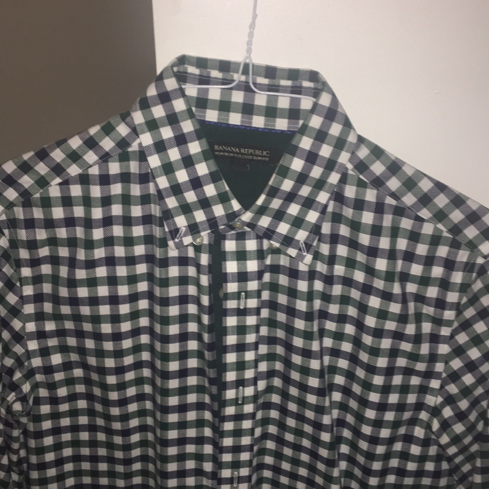 Banana Repub non-iron slim Men small dress shirt